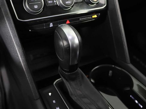 Used 2021 Volkswagen Atlas SEL Premium AWD/4WD image 23