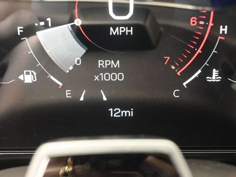 New 2026 GMC Yukon XL Elevation w/ Elevation Premium Package AWD/4WD image 34