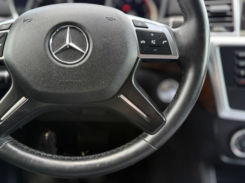 Used 2015 Mercedes-Benz ML 350 2WD image 27