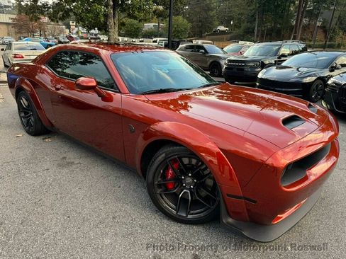 Used 2023 Dodge Challenger SRT Hellcat w/ Driver Convenience Group image 2