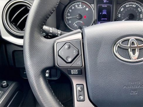 Used 2017 Toyota Tacoma TRD Pro image 14