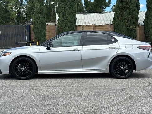 Used 2024 Toyota Camry XSE FWD image 7