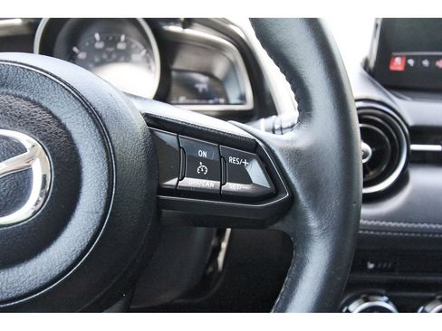 Used 2019 MAZDA CX-3 Touring FWD image 17