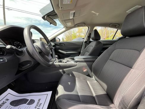 Used 2023 Nissan Altima 2.5 S FWD image 15