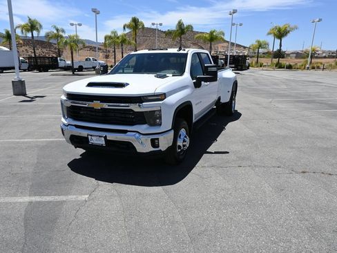 New 2026 Chevrolet Silverado 3500 LT w/ Safety Package AWD/4WD image 19