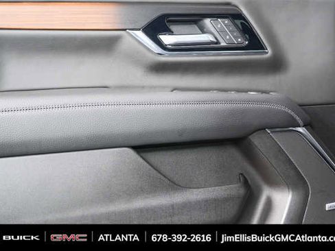 New 2026 GMC Yukon XL Denali w/ Denali Reserve Package image 6