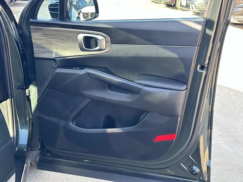 Used 2022 Kia Sorento X-Line EX image 11