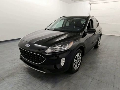 Used 2022 Ford Escape SEL image 3