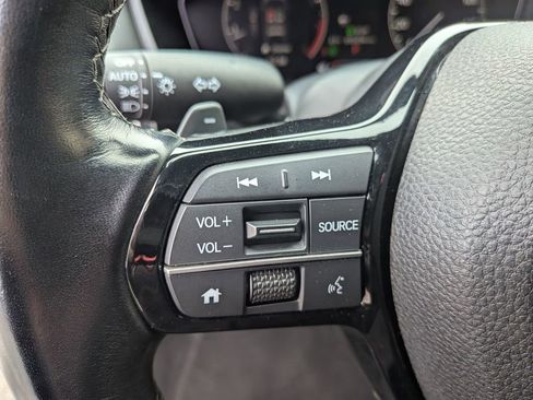 Used 2023 Honda Civic Sport image 14