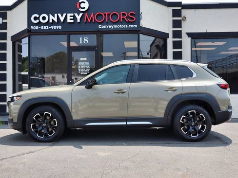 Used 2023 MAZDA CX-50 Meridian Edition AWD/4WD image 5