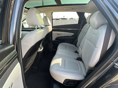Used 2022 Hyundai Tucson Limited FWD image 32