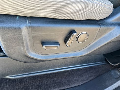 Used 2018 Ford F150 XLT w/ Equipment Group 302A Luxury image 15