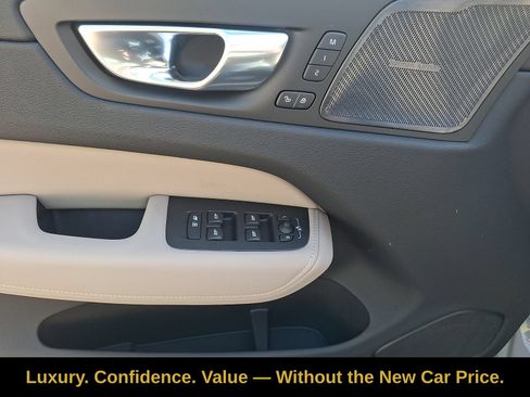 Used 2026 Volvo XC60 B5 Plus w/ Protection Package Premier AWD/4WD image 9