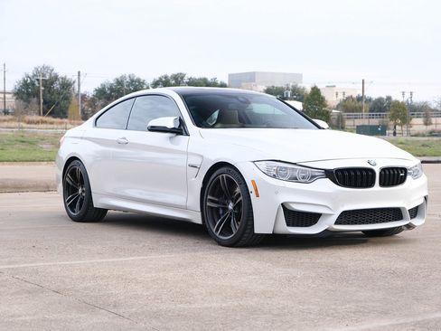 Used 2015 BMW M4 Coupe image 6