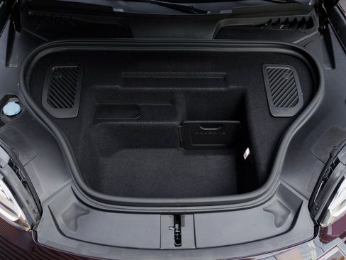 New 2024 Porsche Macan Turbo Electric image 40