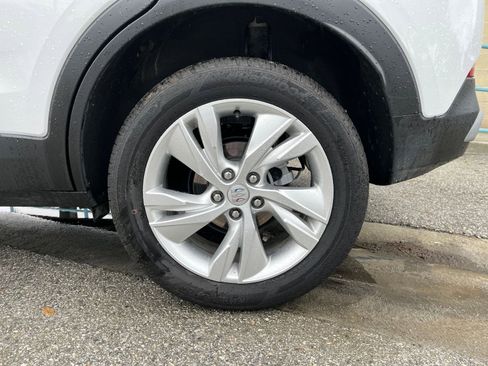 Used 2025 Buick Encore GX Preferred image 30