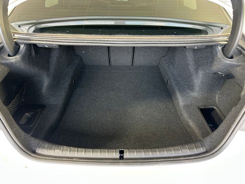 Used 2018 BMW 530i image 30