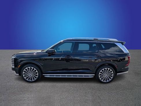 Used 2026 Hyundai Palisade Calligraphy image 2