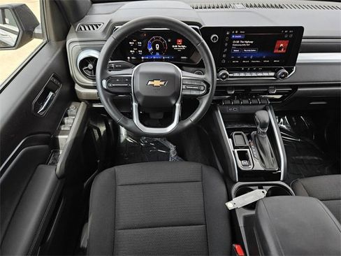Used 2024 Chevrolet Colorado LT w/ LT Convenience Package image 29