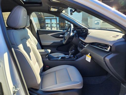 New 2026 Buick Envista Avenir image 37