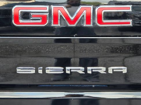 Used 2022 GMC Sierra 2500 AT4 w/ Gooseneck/5TH Wheel Package AWD/4WD image 37