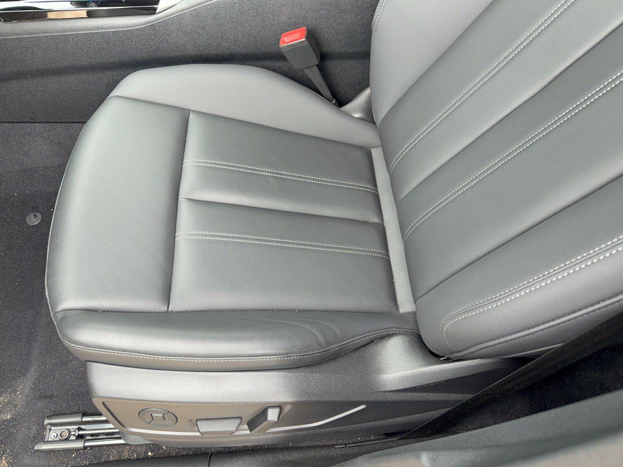 New 2026 Audi Q5 Premium w/ Convenience Package AWD/4WD image 16
