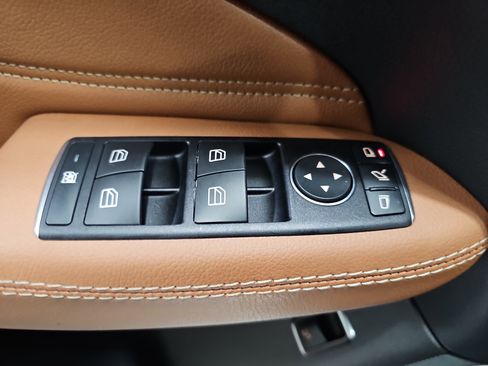 Used 2018 Mercedes-Benz GLE 43 AMG 4MATIC image 29