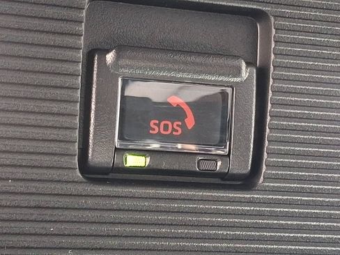 Used 2025 Toyota RAV4 SE AWD/4WD image 26