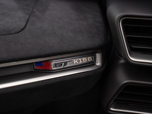 Used 2019 Ford GT RWD image 9
