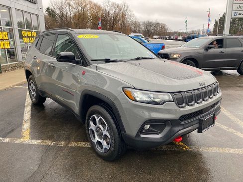 Used 2022 Jeep Compass Trailhawk w/ Trailhawk Convenience Group image 7