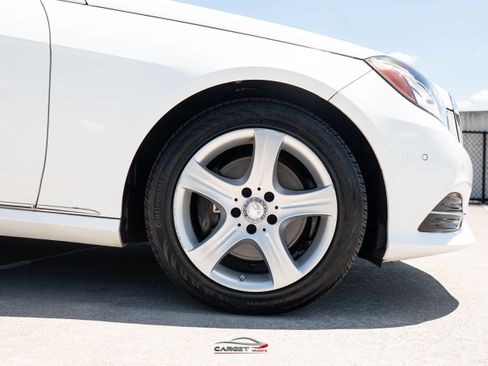 Used 2015 Mercedes-Benz E 350 4MATIC Sedan w/ Premium 1 Package image 9