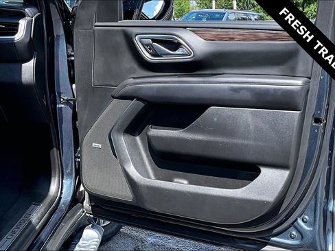 Used 2021 Chevrolet Tahoe Z71 w/ Z71 Signature Package AWD/4WD image 28