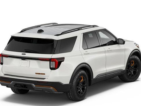New 2026 Ford Explorer Tremor image 3