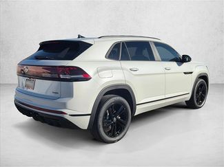 New 2026 Volkswagen Atlas Cross Sport SEL R-Line video 2