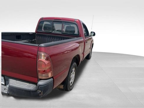 Used 2005 Toyota Tacoma 2WD Regular Cab image 9