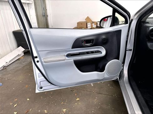 Used 2013 Toyota Prius C Two FWD image 21