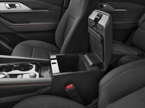 New 2026 Ford Explorer Active RWD image 10