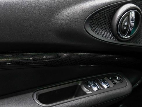 Used 2024 MINI Cooper Clubman S w/ Signature Upholstery Package image 12