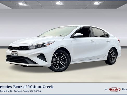 Used 2024 Kia Forte LXS w/ LXS Technology Package image 1