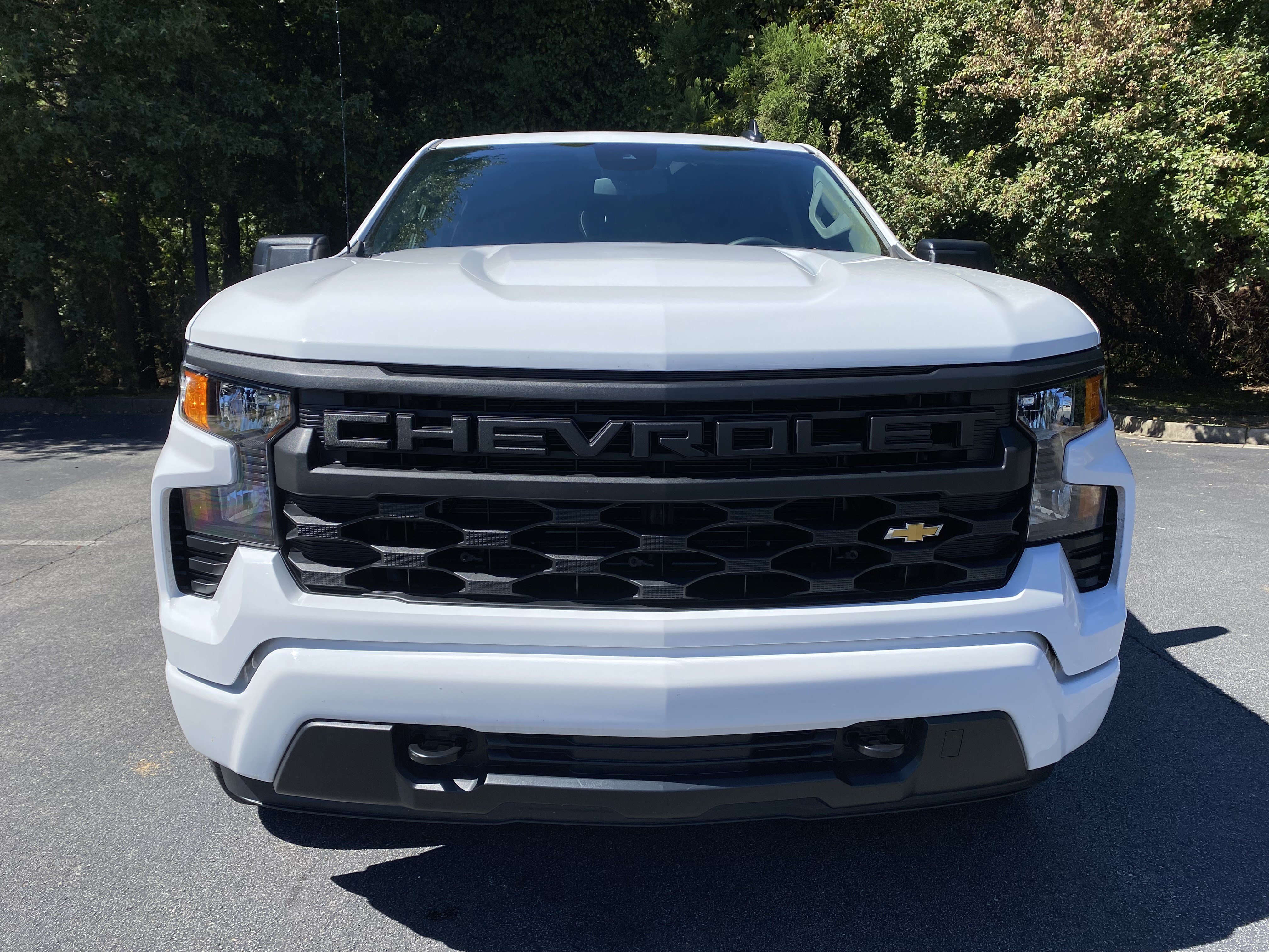 Used 2026 Chevrolet Silverado 1500 Custom AWD/4WD image 3