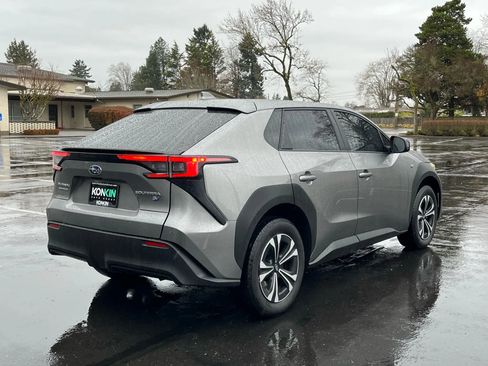 Used 2023 Subaru Solterra AWD image 5