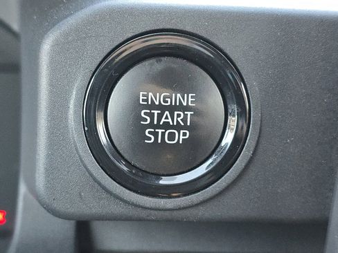 Used 2024 Toyota Tacoma SR5 image 21