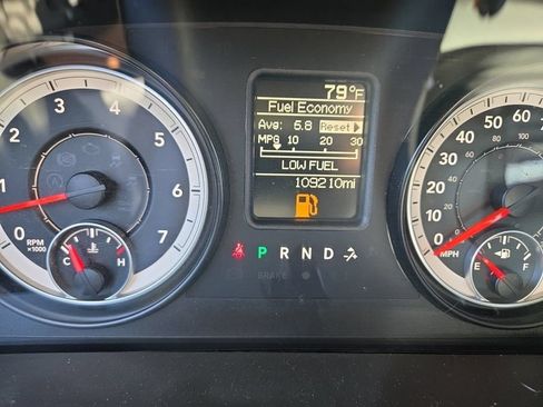 Used 2014 RAM 1500 Express AWD/4WD image 6