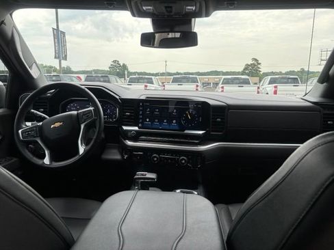 Used 2026 Chevrolet Silverado 1500 LTZ AWD/4WD image 13