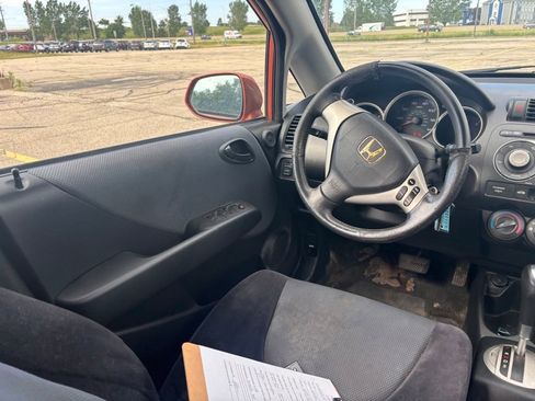 Used 2008 Honda Fit Sport image 15