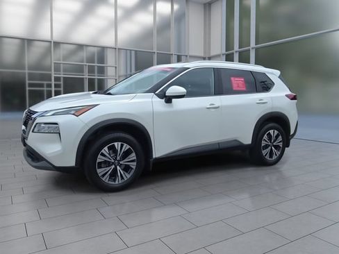 Certified 2023 Nissan Rogue SV w/ SV Premium B Package AWD/4WD image 4