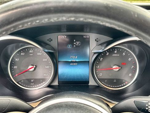 Used 2019 Mercedes-Benz C 300 Sedan image 24