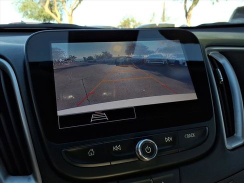 Used 2024 Chevrolet Malibu LT image 23