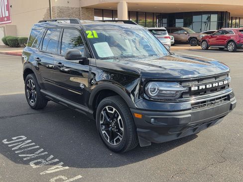 Used 2021 Ford Bronco Sport Outer Banks image 3