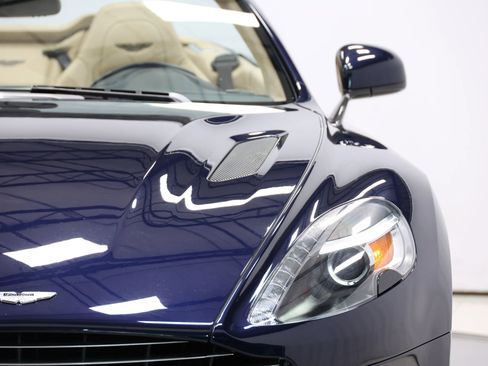 Used 2016 Aston Martin Vanquish Volante RWD image 85